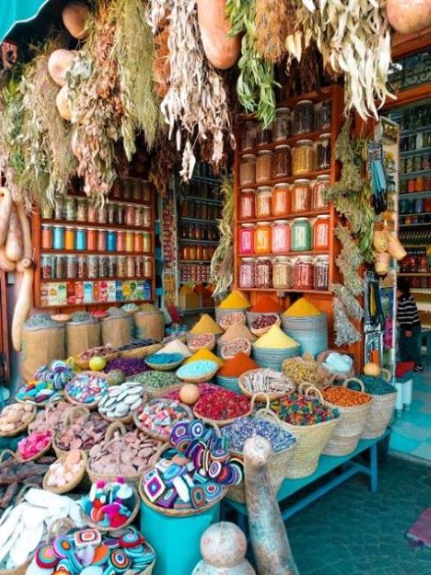 morocco-organic-colours-boho-master-bedroom-market.