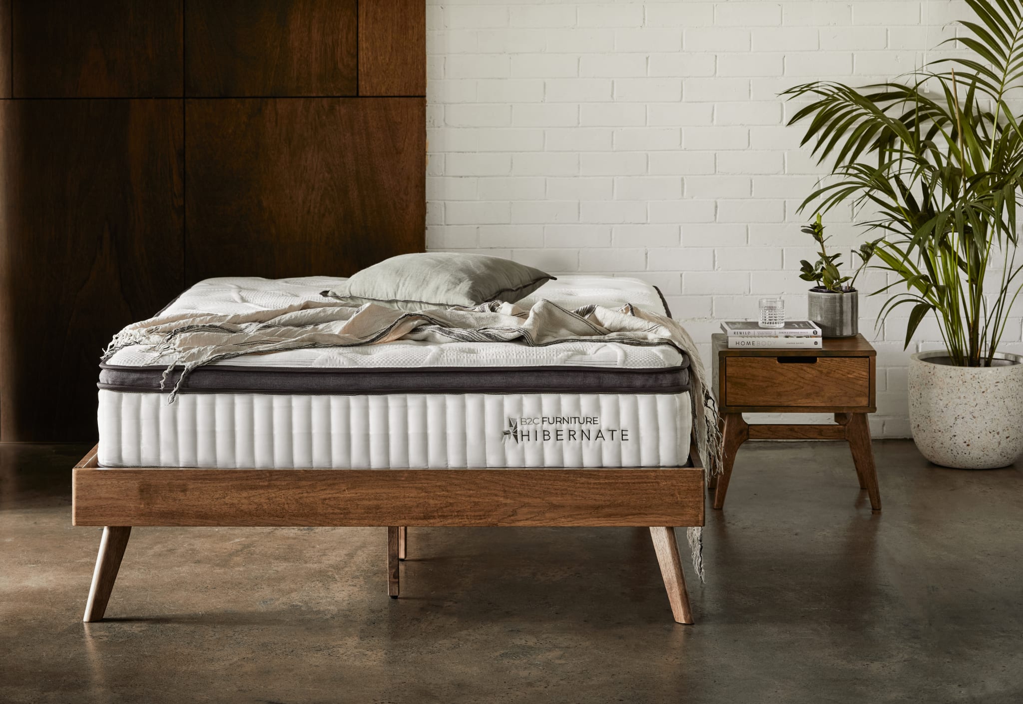 Hibernate Queen Size Mattress | Latex | Pocket Springs | Pillow Top | Gel Memory Foam