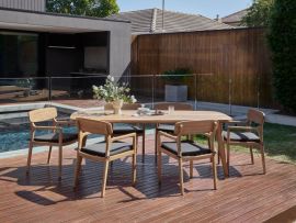 Rixos 7PCE Outdoor Dining Set in a modern outdoor dining space