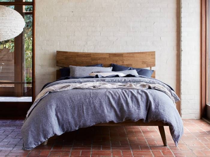 Cruz Queen Size Bed Frame Hardwood, Walnut Queen Beds