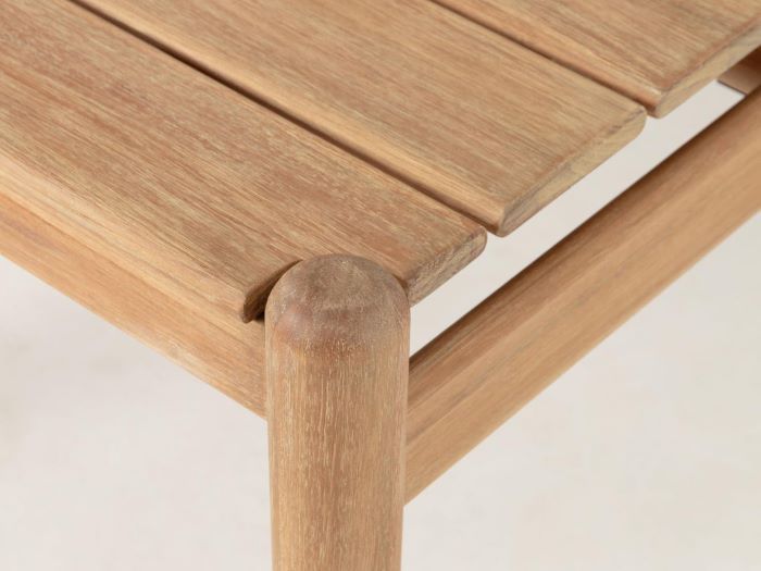 Close up of Greta outdoor dining table.