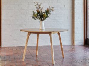 Franki Hardwood Round Dining Table | Natural