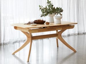 Villa Natural Hardwood Extendable Dining Table | Rectangle